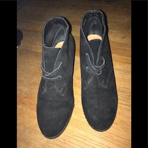 Dolce Vita. Booties. Black. Size 8.5